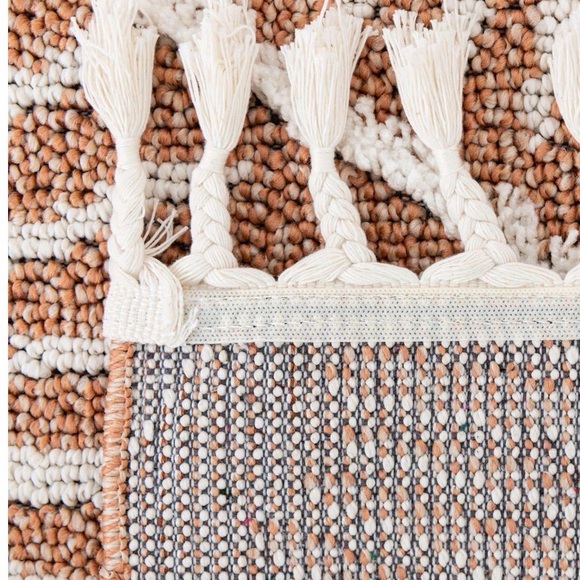 Geometric Pattern Area Rug - Picture 2 of 6